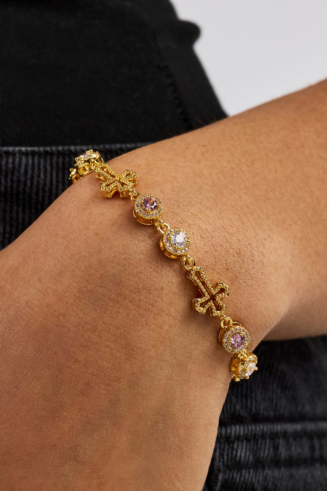 Armband Kreis CZ & Kreuz Umriss Multigemme – 6 mm – Gold
